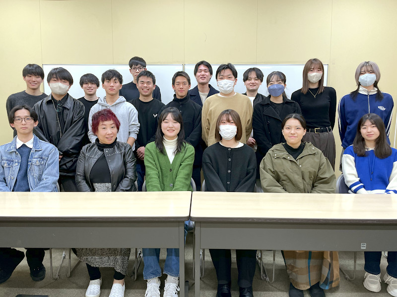 法律の背景にある価値観や文化の違いを理解し、自分の中の「当たり前」を問い直す｜法学部・中村和恵ゼミ