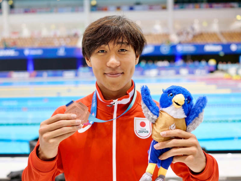 渡邉裕太選手がFISU競泳男子200ｍ個人メドレーで銅メダルを獲得｜体育会水泳部