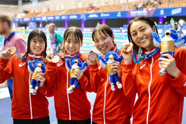 長尾佳音選手がFISU競泳女子4×200ｍフリーリレーで銅メダルを獲得｜体育会水泳部
