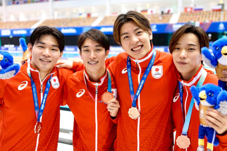 清水博斗選手、渡邉裕太選手がFISU競泳男子4×200ｍフリーリレーで銅メダルを獲得｜体育会水泳部