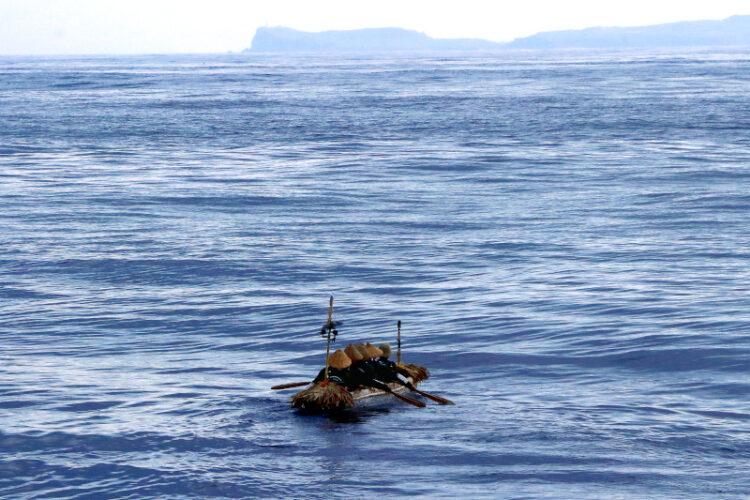 旧石器時代の人類は3万年前に海を渡って琉球列島に渡来│黒耀石研究センター