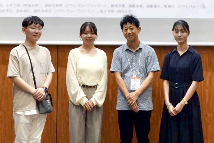 【総合数理学部・先端数理科学研究科】小平乙寧さん、千田知佳さん、笠原暢仁さん、藤澤秀彦さん、宮下芳明教授がEC2025にて対話発表賞を受賞