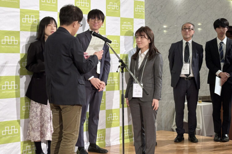 【商学部】丸山実花さん、加藤拓巳准教授が日本マーケティング学会カンファレンス2025にてベストオーラルペーパー賞を受賞