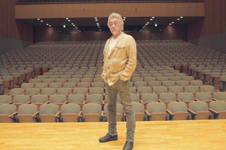 宇崎竜童さんインタビュー｜明治大学は音楽家としての基礎を作った場所