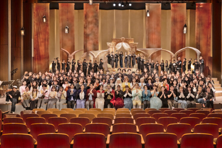 明治大学シェイクスピアプロジェクト「冬物語」を熱演