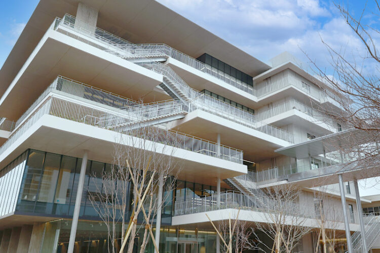 秋季入学制度を博士後期課程の全専攻で2026年度に導入│理工学研究科