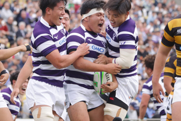 重戦車を操る紫紺の柱｜ラグビー部