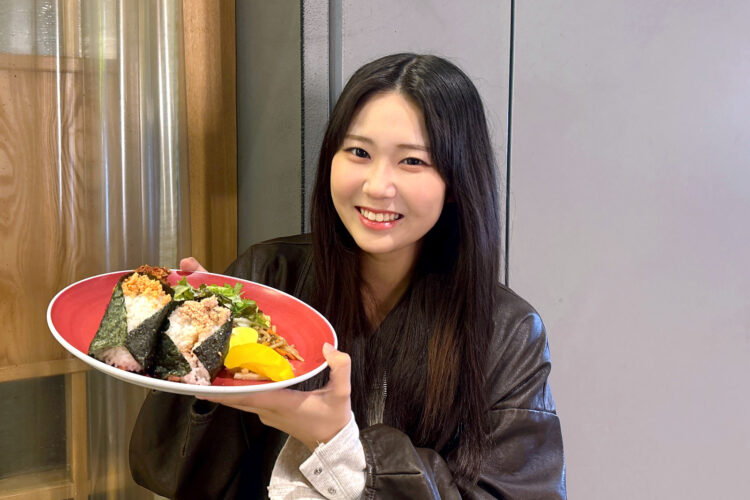 三重県から上京して明治大学に進学。経営学部での学びや東京での暮らしとは│佐藤凛さん